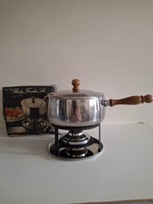 Genuine de-Luxe 1970's Retro