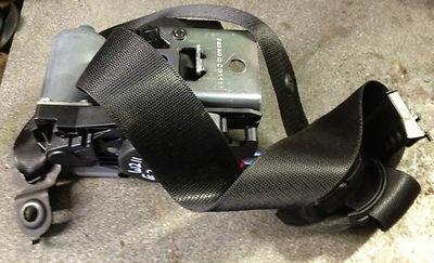 Mercedes class seat belt - mercedes,