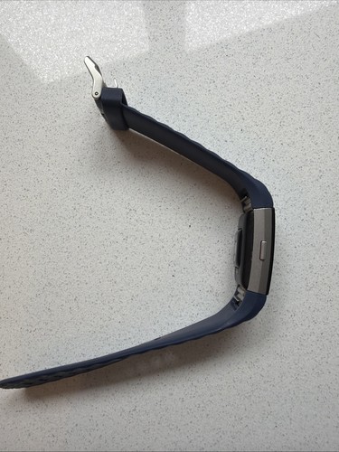 Fitbit charge smartwatch - fitbit,