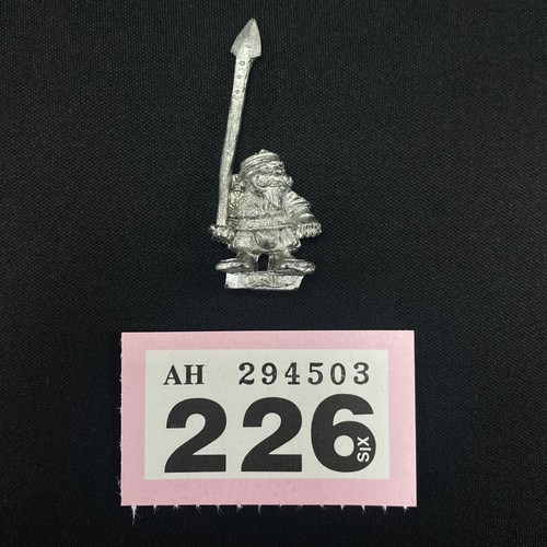 Dwarf spearman dwarves - d,