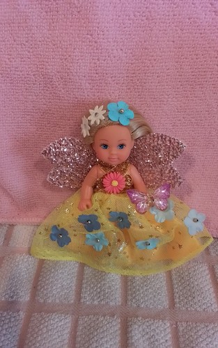 Small fairy doll - small,