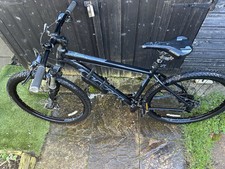 Carrera Vengeance Mens Mountain Bike - Lightweight MTB SR Suntour Disc Brakes