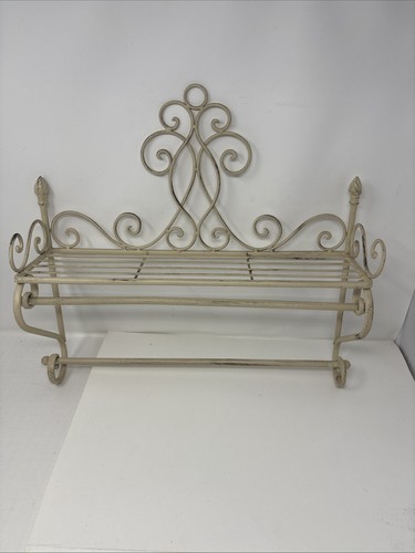Vtg french provincial - french,