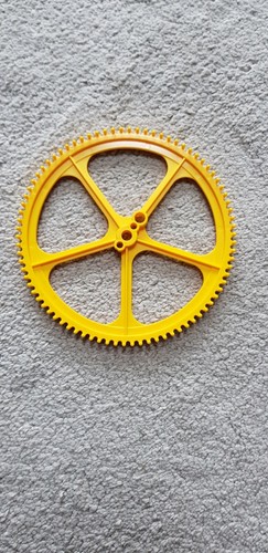 Large yellow knex - knex, cog