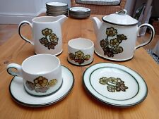 Wedgewood Primrose Tea set - 6 settings, cup, saucer, plate, T pot, jug & sugar