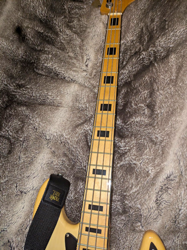 Arrow string solid - 4-string,