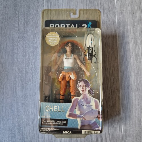 Neca portal chell figure - 2,