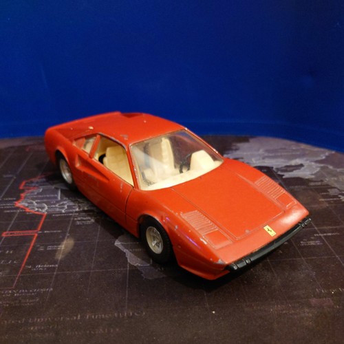 Classic burago ferrari 308 gtb - burago,