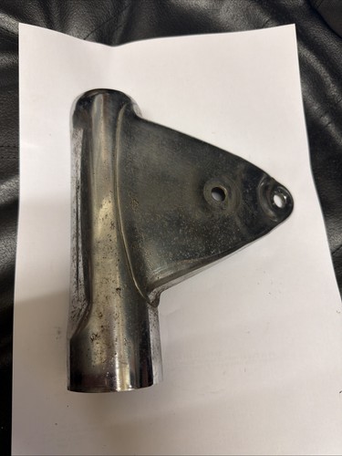 Suzuki gt380 headlight bracket - suzuki,