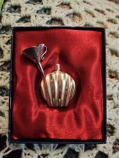 SOLID  SILVER SHELL DESIGN