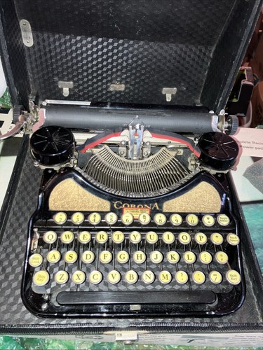 Corona four 4 typewriter - corona,