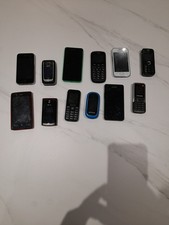 Joblot Of 12 Mobile Phones All Different Models For Spares Or Repairs