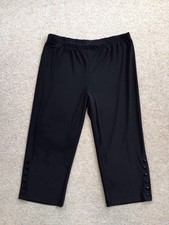 Frank Lyman black cropped pull