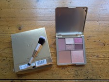 Boots No7 A Touch Of Glamour