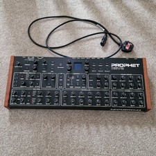 Prophet Rev2 Desktop 8-Voice