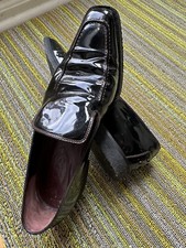 LADIES TOD'S BLACK Patent