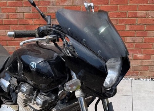 Yamaha xjr1300 headlight