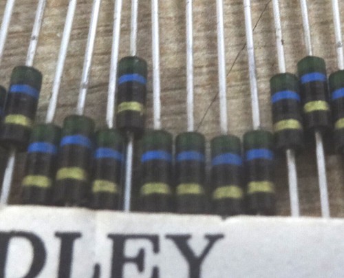 10x ohm 4w carbon - ohm, 1/4w