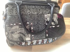 Casa di Borse Mainly black Fabric Handbag