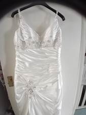 ex sample Victoria Jane by Ronald Joyce wedding dress, size 18