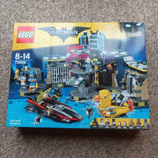 LEGO Batman The Movie: Batcave