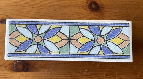 Canterbury strip border - canterbury, tiles