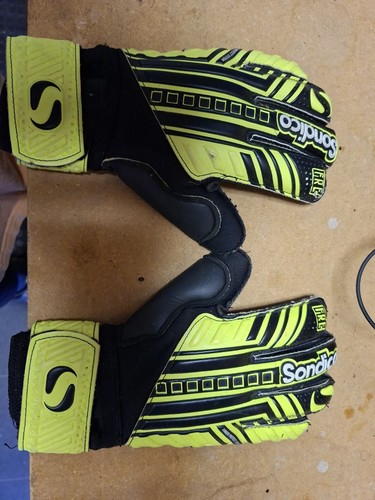 Sondico aerospine goalkeeper - aerospine,