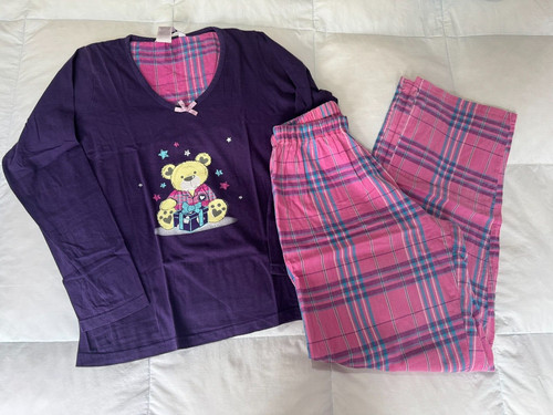 Violet ladies pyjamas