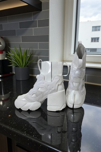 Maison margiela reebok tabi - margiela,