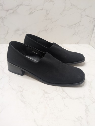 Russell bromley donald - &,