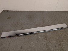JAGUAR XJS PRE FACELIFT CENTRE REAR BUMPER CHROME BLADE FINISHER TRIM BCC3434
