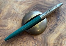 Vintage 1954 - Parker Ribbed Barrel Jotter Ballpoint Pen in Green #BP87