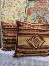 Pair Of Very Nice Large Cushions. 32inch Cushions. Soft Furnishings