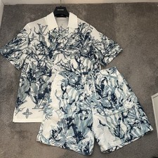 Lv Abstract Set -Top XS (Fits M) Bottoms M (TTS) -Immaculate condition -Sold Out