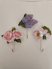 BNWT Set of 3 Floral Wall