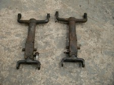 DAIMLER REAR WISHBONE IRS PAIR H ARMS LATE DS420