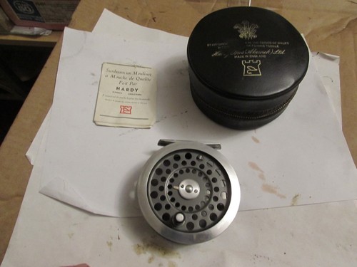Excellent vintage hardy - excellent,