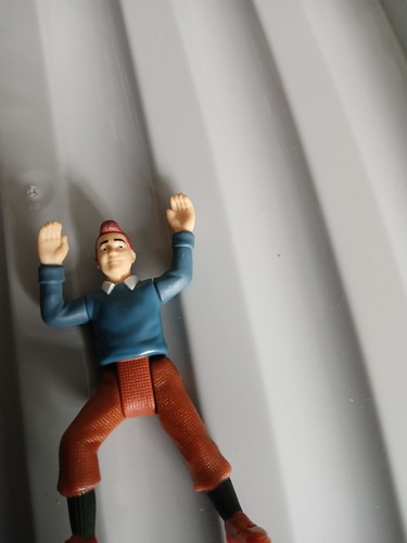 Tintin collectible figure - tintin,