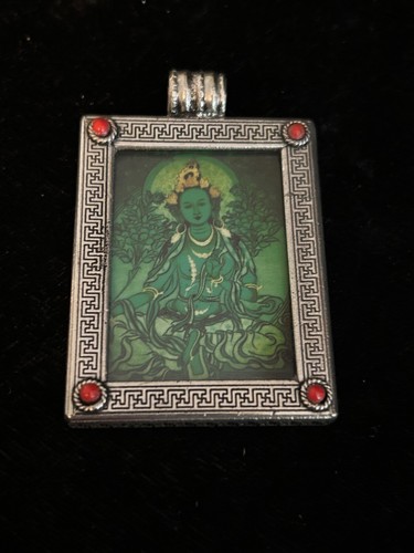 Green tara pendant 5cm - green,
