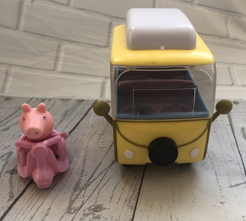 Peppa pig camper van car - pig,