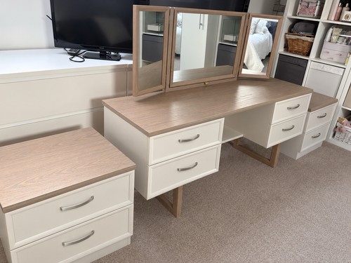 Plan bedroom set wardrobe - g, &