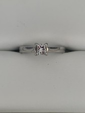 Leo Diamond 0.32 Carat