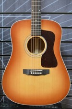 Guild USA D-40 Dreadnought Pacific Sunburstl All Solid Acoust Guitar & Hard Case