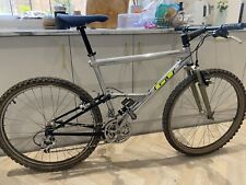 GT RTS 2 mountain bike