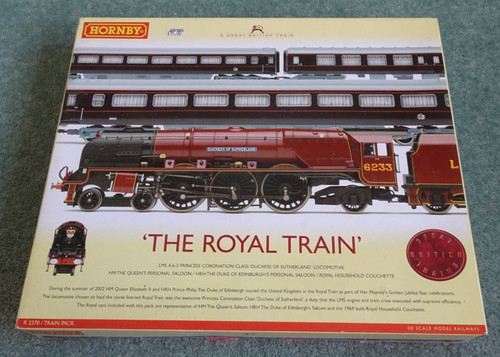 Hornby r2370 train - hornby,
