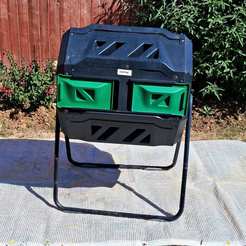 Rotating compost tumbler - rotating, bin