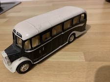 CORGI Classics Bedford OB Duple Vista Coach Warburtons of Bury 1:50