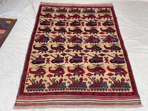 7x6 vintage afghan - 4'7x6'0, war