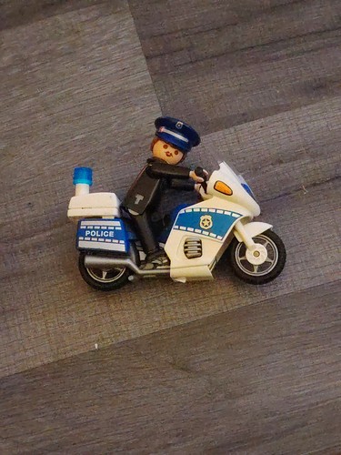 Play mobile police - play, motorcycle
