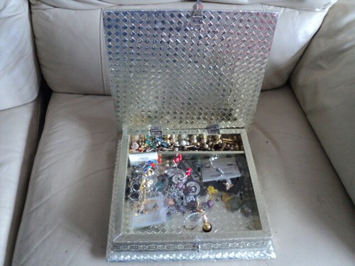 Indian jewellery box - jewellery,